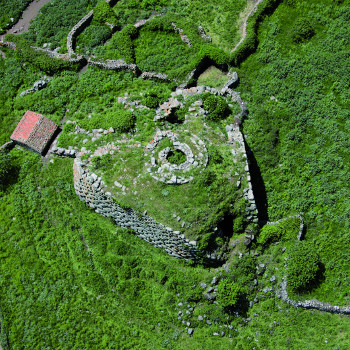 ESCURSIONE AL NURAGHE VOES E MEDITAZIONE AL BOSCO DI SA FRAIGADA