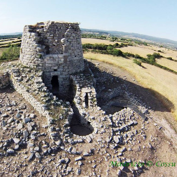 SUONI ANCESTRALI IN LUOGHI ANTICHI: ARCHEOLOGIA E MUSICOTERAPIA